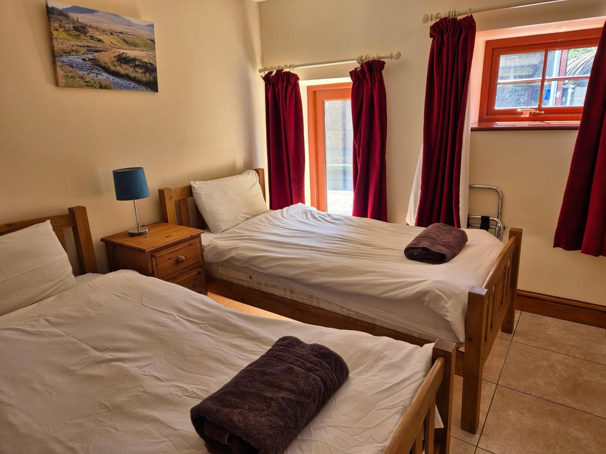 Kestrel Farmhouse Llandovery Exterior photo